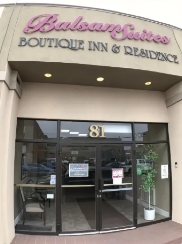Balsam Suites Boutique Inn & Residence