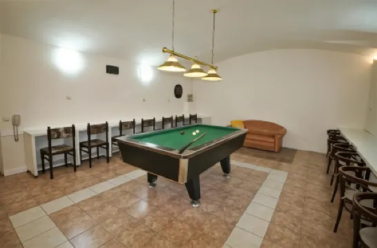 Anette Hotel Отели рядом с достопримечательностью «Галерея Вышеград»