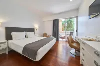 Hotel Porto Santo & Spa Hotels in Lombas