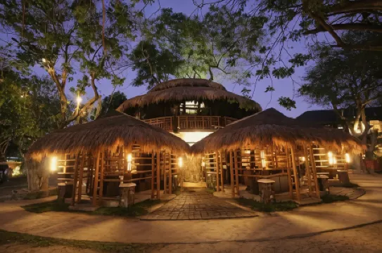 Acuaverde Beach Resort