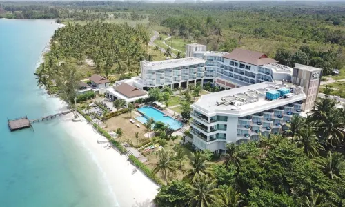 勿裡洞桑提卡首選海灘度假飯店