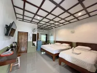 Baan Khue Wieng Resort Hotels in Mae Sariang