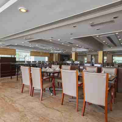 Royal Sarovar Portico Siliguri Dining/Meeting Rooms