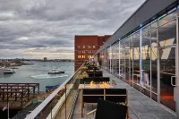The Envoy Hotel, Autograph Collection - Ocean View