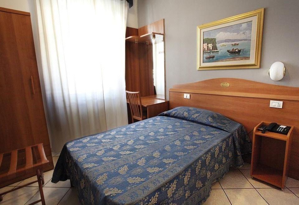 Arco Hotel - Housity