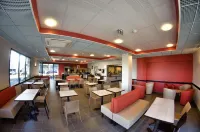 Ace Hotel Annecy Hotels in Seynod