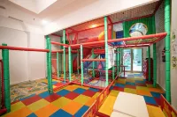 Holiday World Resort Hotels in Benalmádena