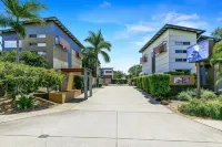 Quarterdecks Retreat - parking