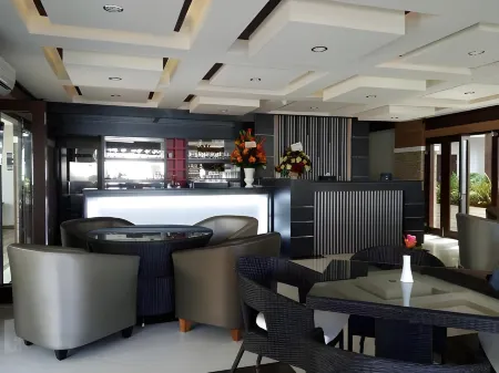 Millinov Boutique Hotel Отели в г. Горонтало