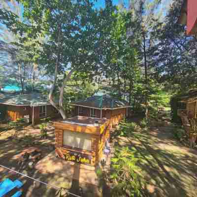 Desaland Tunas Hijau Hotel Exterior