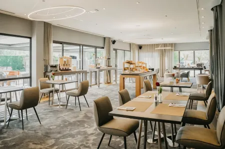 Pullman Toulouse Airport