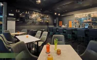 Acacia Hotel Bacolod - bar