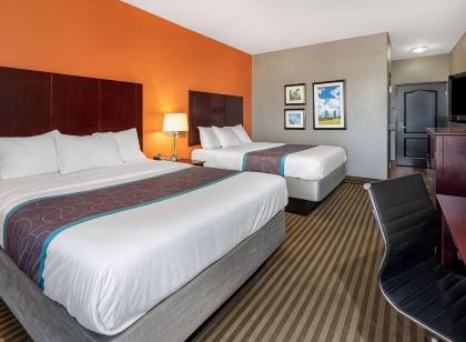 La Quinta Inn & Suites by Wyndham Houston Bush Intl Airpt E