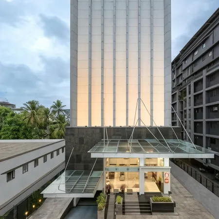 Ginger Kochi MG Road Отели рядом с достопримечательностью «Марин Драйв»