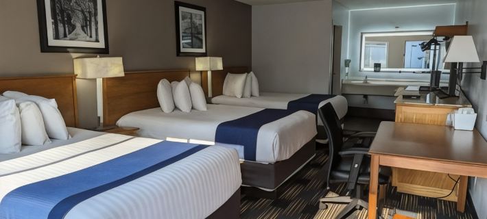 Cedar Cove Hotels in Sandusky