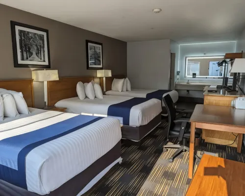 Cedar Cove Hotels in Sandusky