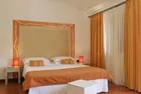 Cala Rosa Club Hotel