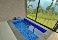 Azana Essence Selo Boyolali Hotel a Selo