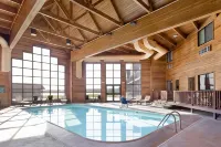 Cedar Shore Resort - Pools