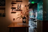 Boutique Hotel Brasa Beemster - С баром