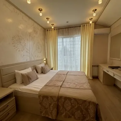 Zarechny Park-Hotel - 수영장
