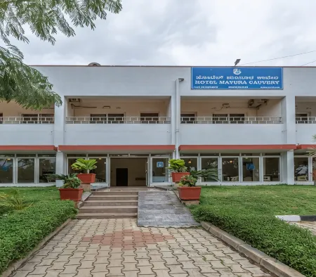 Kstdc Hotel Mayura Kauvery KRS