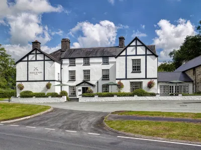 Brigands Inn Hotel a 