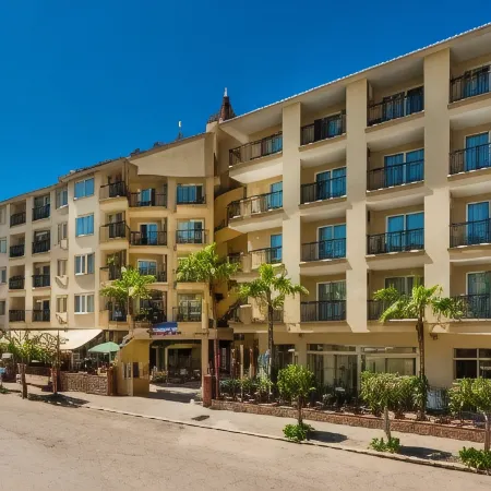 Kleopatra Royal Palm Hotel Отели рядом с достопримечательностью «Cleopatra Beach»