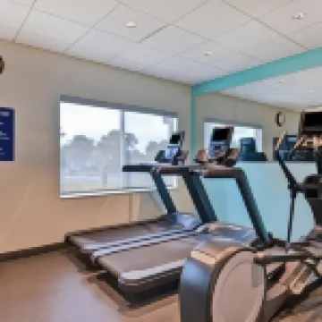 Tru by Hilton Middletown