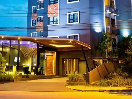 Coco Hotel Отели рядом с достопримечательностью «Крокодиловая ферма Самутпракан»