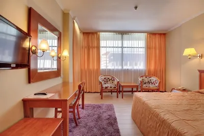 Hotel Mutiara Ambon Hotels in Uritetu