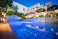 Hout Bay Manor - parking