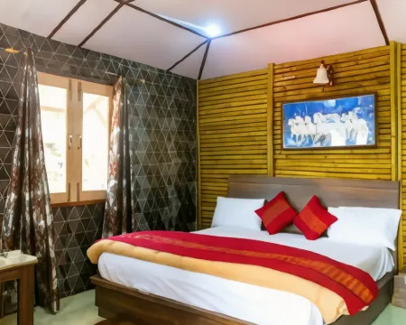 Glamwood Resort Dhanaulti, Ranked 1 in Dhanaulti Hotels in Kempty Range