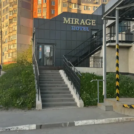 Mirazh Hotel