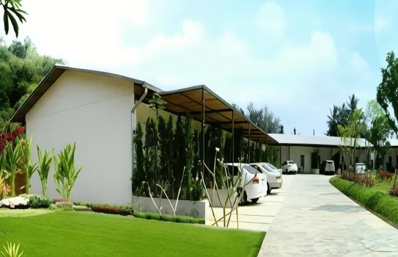 米特拉哈普度假村