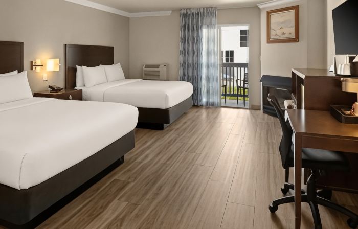 Cannery Row Inn