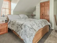 Sackets Harbor Village Gem + Lakeside & Central Hotels in Sackets Harbor