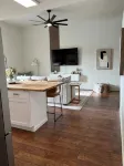 Cozy 2-bedroom condo with WiFi, AC in Colfax - Wifi