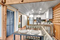 Cabin Sweet Cabin - Modern Log Cabin @ Beaver Lake W/Hot Tub