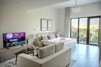 Yas Island Studio, Near F1, Waterpark/Ferrari View