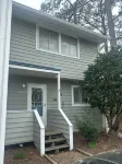 Cozy 2-bedroom townhome in charming Bethany Beach with AC, WiFi, community pool