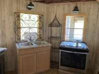 Charming pet friendly 2-bedroom cabin in lovely Monroe with WiFi, AC - 3-Star