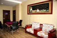 Juxian Junhao Business Hotel