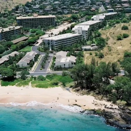 Signature Residences at Maui Banyan