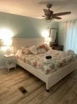 Family-Friendly Cottage Minutes from the Beach. Dogs Welcomed- Additional Fee. - Gym