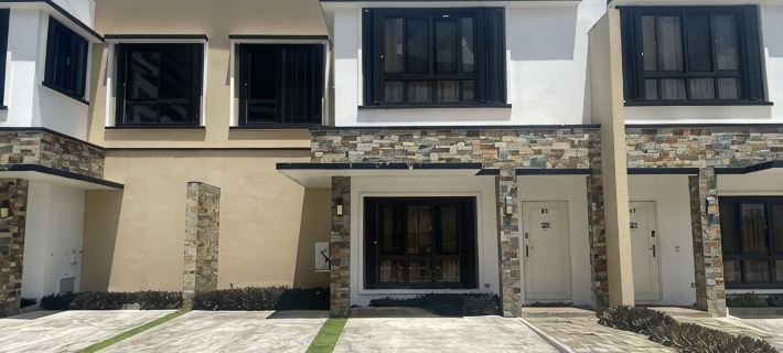[STVR Unit Certificate Number : 2025-003] - RuRu Haus Spacious,Cozy Entire Haus タムニンのホテル