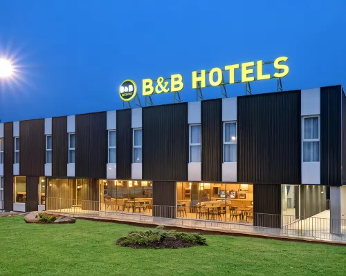 B&B HOTEL Santiago Milladoiro Hotéis em Ames