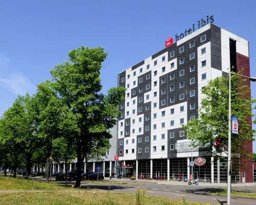 Ibis Amsterdam City West Hotels near Isolatorweg Station