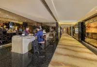 The Ritz-Carlton Shanghai, Pudong - Luxury