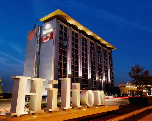 Hilton Toronto Airport Hotel & Suites Hotels near Malton